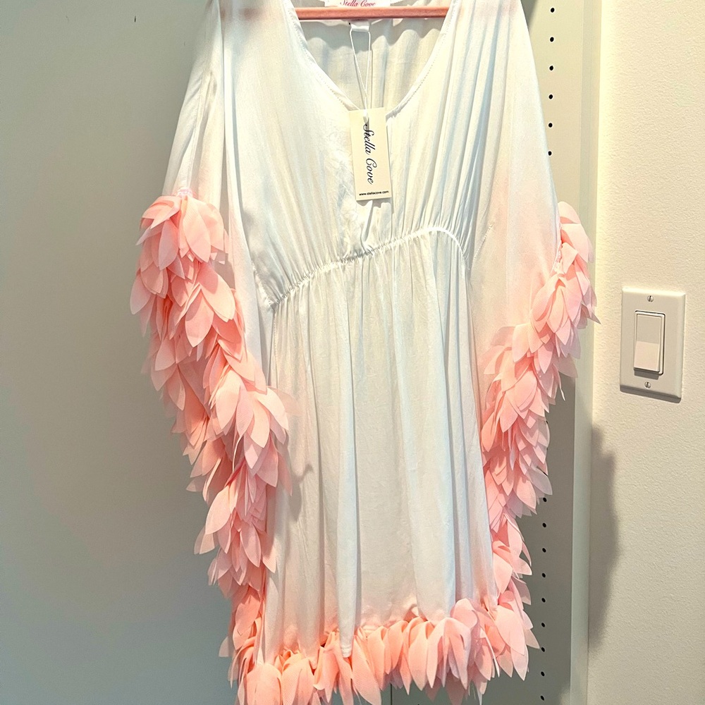Stunning Stella Cove Girls Cover up.
